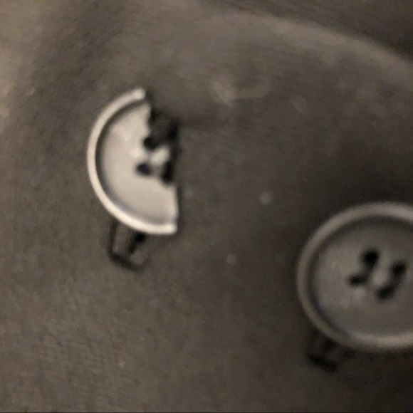 Elizabeth & James Black Blazer w/ Ruched Sleeves - Picture 9 of 14